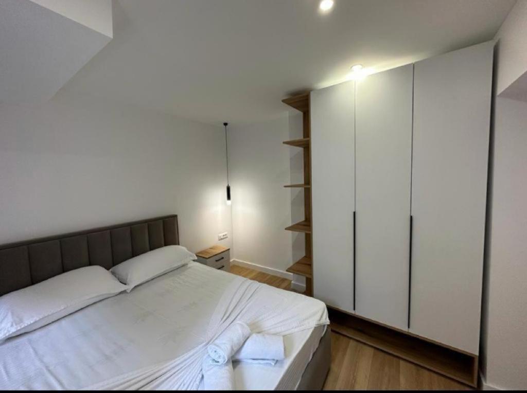 Come&Recome Tirana Apartments エクステリア 写真