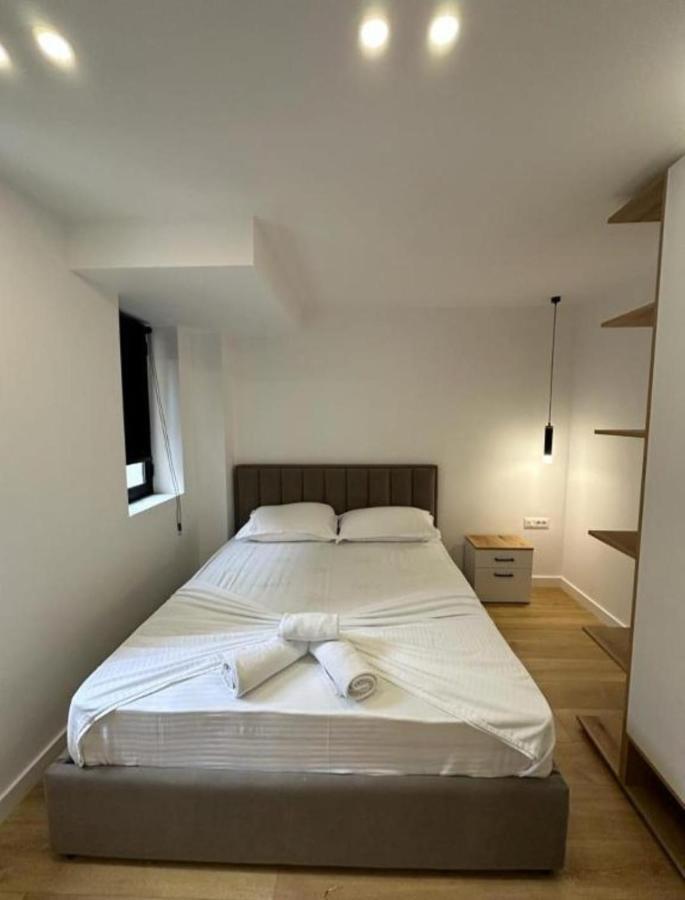 Come&Recome Tirana Apartments エクステリア 写真