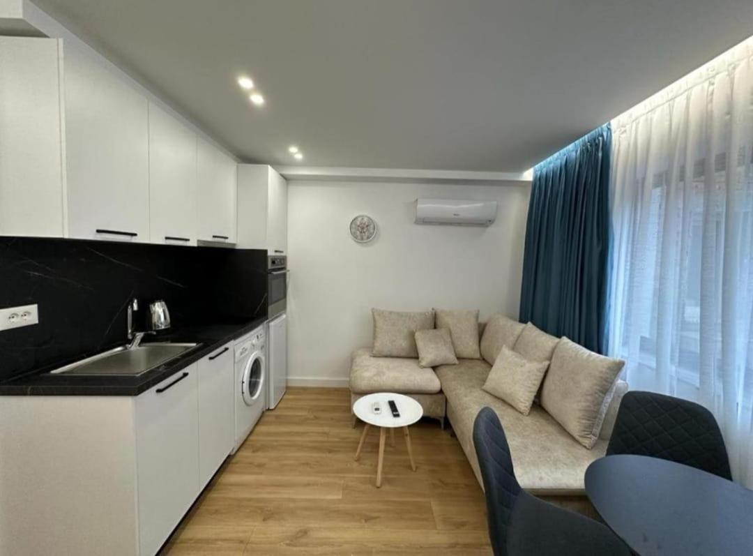 Come&Recome Tirana Apartments エクステリア 写真