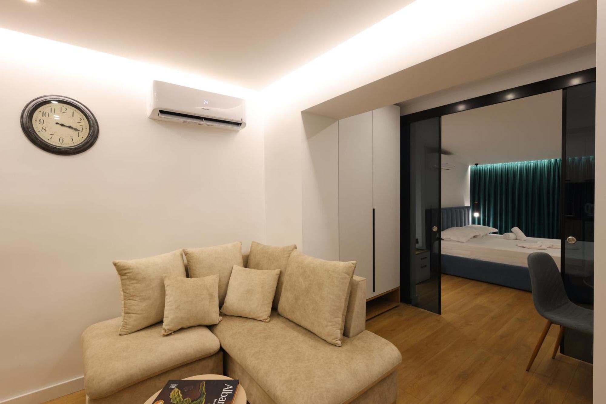 Come&Recome Tirana Apartments エクステリア 写真